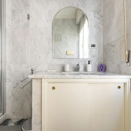 Goldhouse Cagliari