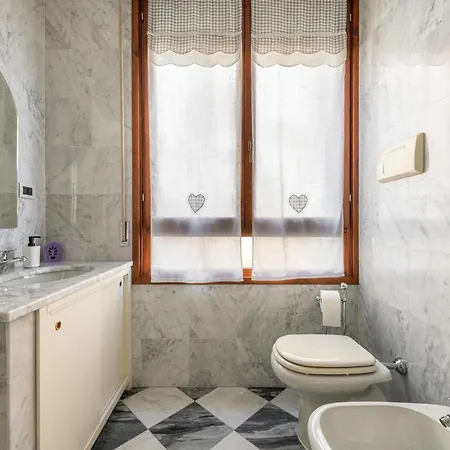 Apartment Goldhouse *